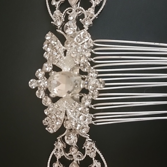 Bridal Comb - Picture 2 of 2